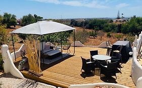 Self-Contained Floor Of Quinta / Villa